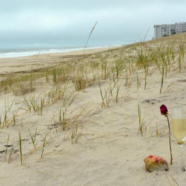 DNREC proposes 5 annual pass for Deauville Beach