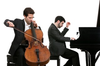 Canellakis-Brown Duo to cap Coastal Concerts season April 6