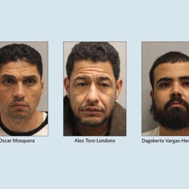 Three New Yorkers charged in Rehoboth outlet thefts