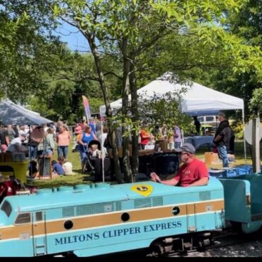 Milton chamber sets Horseshoe Crab & Shorebird Fest May 25