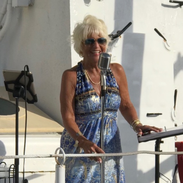 Happy hour set at Lightship Overfalls May 23