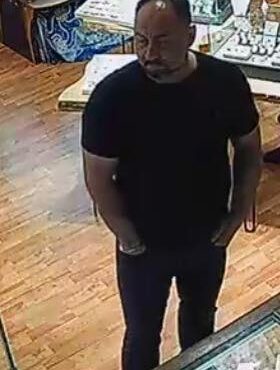 Thieves steal ,000 in jewelry from Lewes store