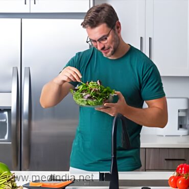 Half of America Believes in Plants-Why Aren’t Doctors Talking?