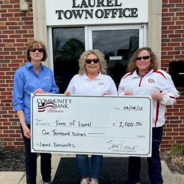 Community Bank Delaware supports Laurel fireworks display