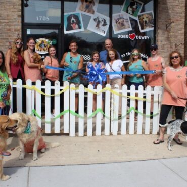 Chamber welcomes Jungle Jim’s Pet Care to membership