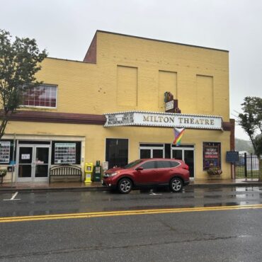 Town planners give preliminary ok for Milton Theatre addition