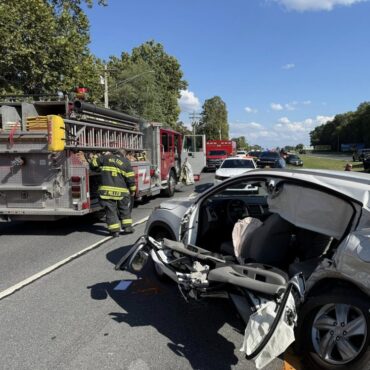 One trapped following two-car crash on Route 1