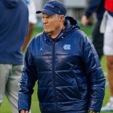 North Carolina vs. TCU prediction, odds for Bill Belichick debut: 2025 Week 1 CFB picks by expert on 12-2 run