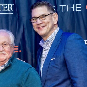 Long & Foster Realtor Bill Cullin networks at Top 100 retreat