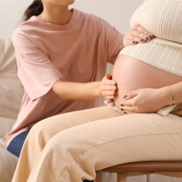 Doulas fill growing need in Delaware