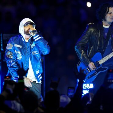 Jack White and Eminem Unite for Halftime Show at Detroit Lions Thanksgiving Game