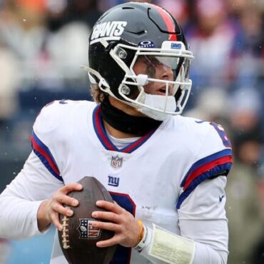 Where to watch Patriots vs. Giants: Live stream, kickoff time, TV channel, pick