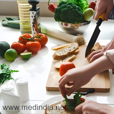 New Year, New Eating Habits: Start Fresh by Clearing Leftovers