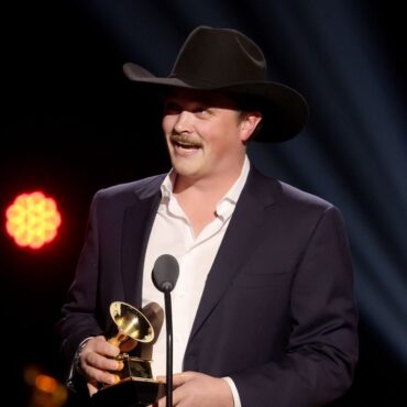 Zach Top Wins Best Traditional Country Album for Ain’t in It for My Health at 2026 Grammys