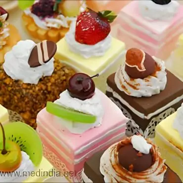 Can Scrolling Through Food Content Help You Eat Less?