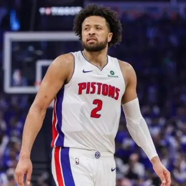 2026 NBA playoff predictions, odds, picks for May 1: This 3-way parlay returns over +600
